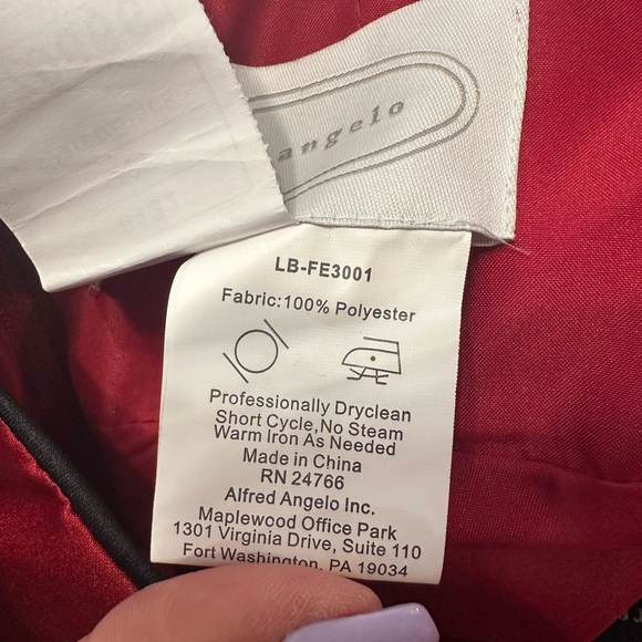 Alfred Angelo Strapless Claret Red Gown Black Trim Size 4 Style 6132 Formal - Picture 3 of 8